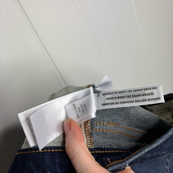 Madewell Men's Authentic Flex Denim Slim Fit Blue Jeans Size 28X30 MSRP $138 - Picture 8 of 9